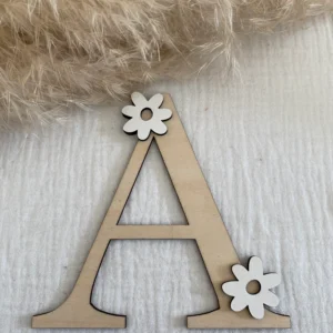 Lettre en bois marguerite